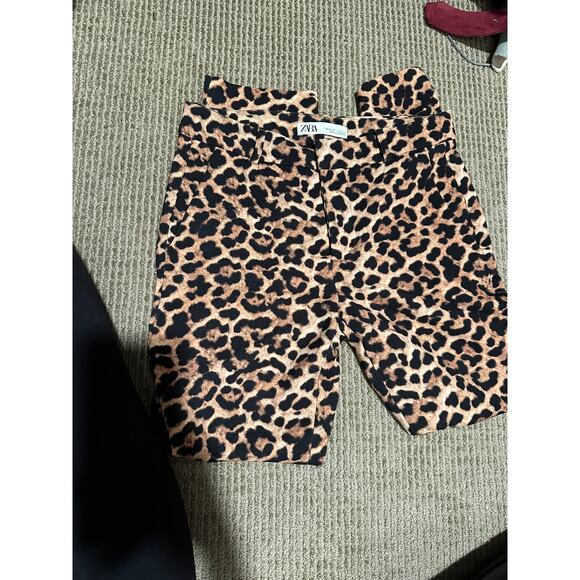 Zara Black Cheetah Leopard Print Bootcut Leg Casual Pants 34 NWT - Picture 2 of 3